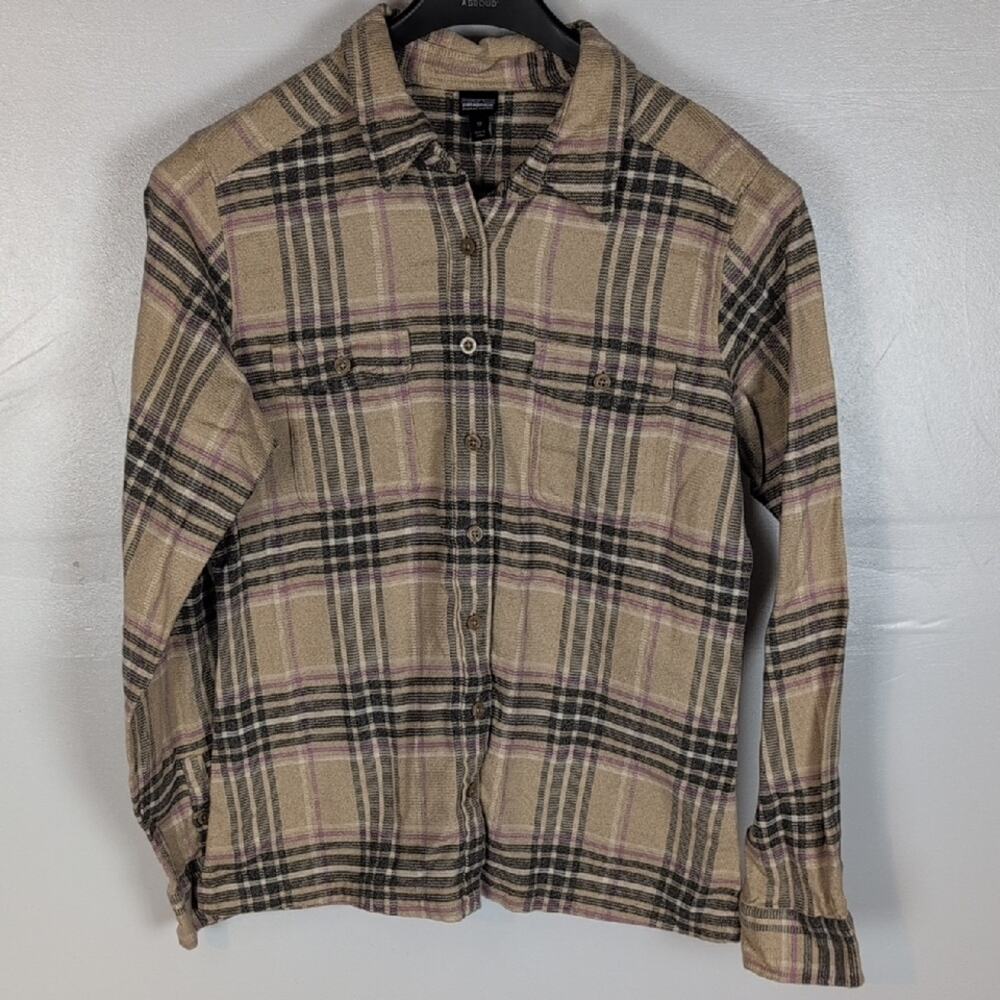 Patagonia NWT Long-Sleeved Fjord Flannel Shirt